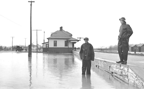 flood_train_station.jpg